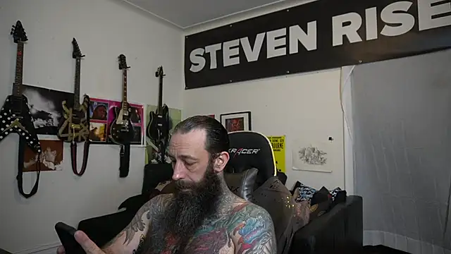 StevenRiseNYC online show from 06-27-26, 06:47