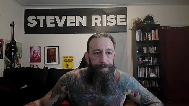 Snapshot of StevenRiseNYC chatting on 05-09-26, 12:03 StevenRiseNYC online show from 05-09-26, 12:03