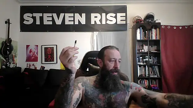 Snapshot of StevenRiseNYC chatting on 05-30-26, 10:48 StevenRiseNYC online show from 05-30-26, 10:48