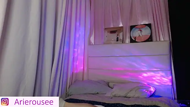 arie rousee sub online show from 11-28-25, 12:44