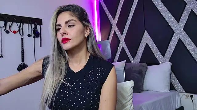 blonde cat15 online show from 02-04-26, 04:07