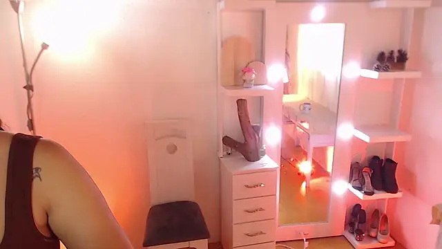  Kim  M online show from 11-03-25, 01:37