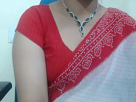 Lovely Siri 23 online show from 11-02-25, 12:10