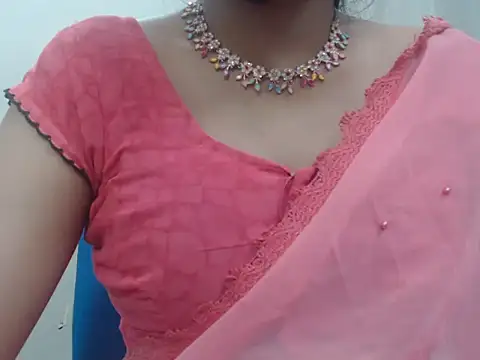 Lovely Siri 23 online show from 03-12-26, 12:05