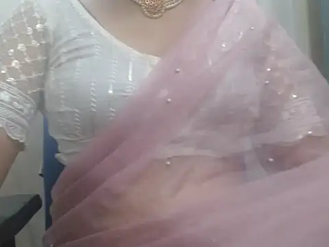 Lovely Siri 23 online show from 05-25-26, 06:28