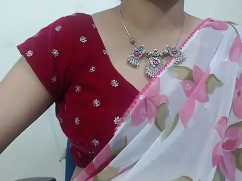 Lovely Siri 23 online show from 09-11-25, 12:27