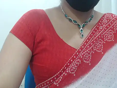 Lovely Siri 23 online show from 06-20-26, 07:46
