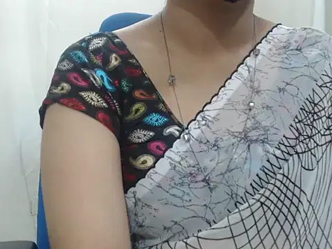 Lovely Siri 23 online show from 11-13-25, 01:42