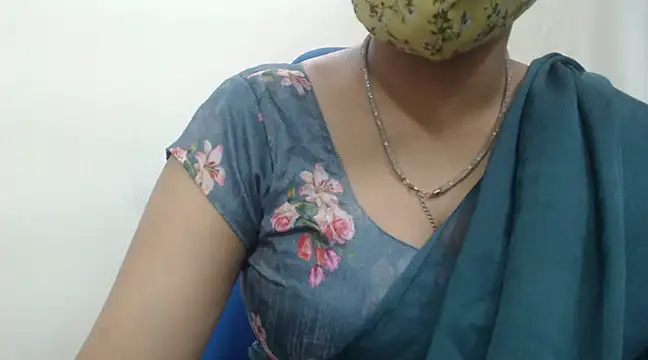 Lovely Siri 23 online show from 03-04-25, 08:02