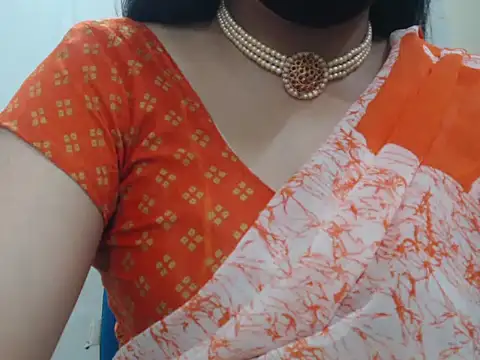 Lovely Siri 23 online show from 07-20-26, 06:21
