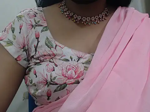 Lovely Siri 23 online show from 06-07-26, 03:17