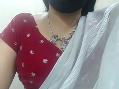 Lovely Siri 23 online show from 07-31-26, 07:55