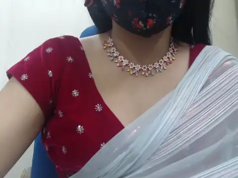 Lovely Siri 23 online show from 12-13-25, 08:04