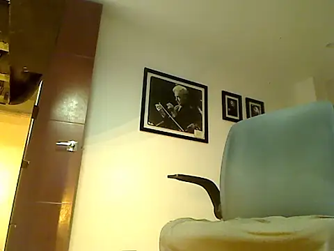 Rakastava online show from 12-21-25, 11:27