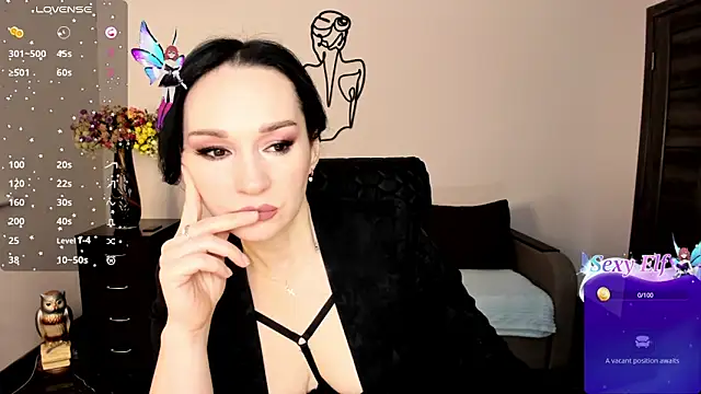 Snapshot of Sofia_Ford chatting on 02-11-25, 07:54 Sofia Ford online show from 02-11-25, 07:54
