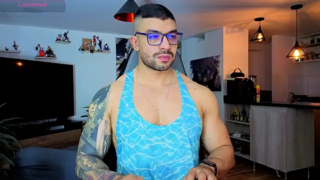 Michael Diamond online show from 12-20-25, 02:36