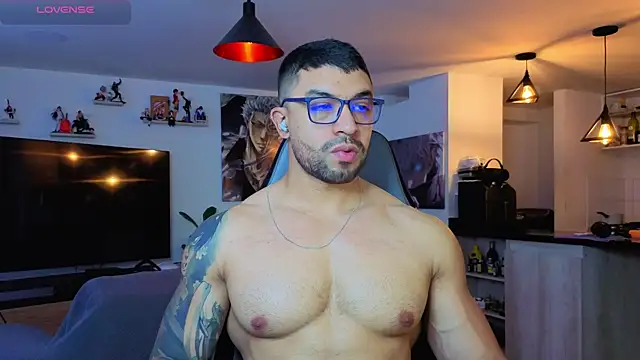 Michael Diamond online show from 04-12-26, 05:49