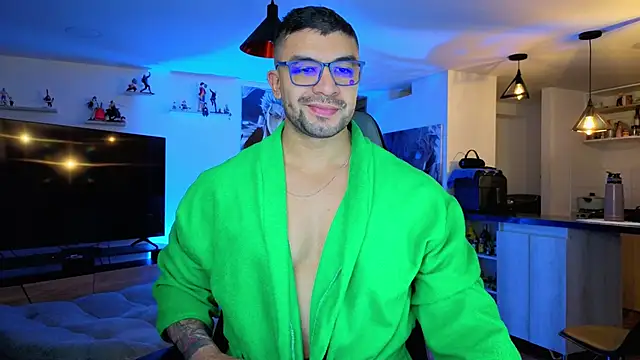 Michael Diamond online show from 10-24-25, 03:38