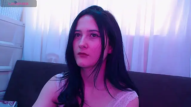 AlissonnFoxx online show from 06-06-26, 10:37