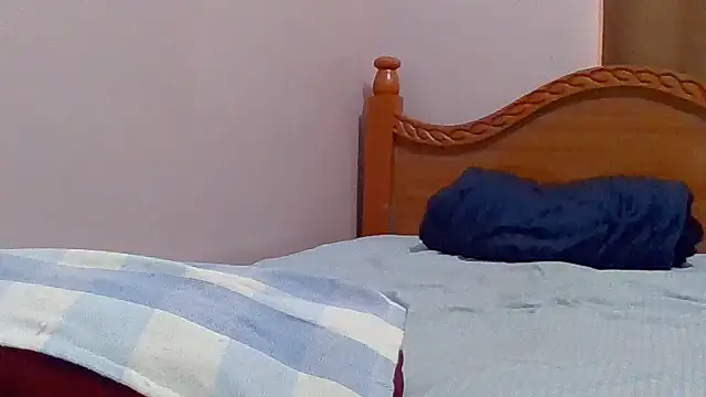 sweet-fancy online show from 03-26-26, 09:40