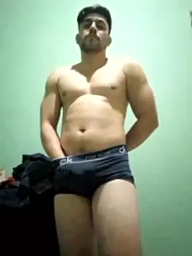 Rejoined Sugar online show from 04-01-26, 01:12