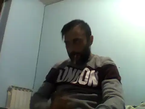 Snapshot of coppiasenzacensura chatting on 12-06-24, 02:44 coppiasenzacensura online show from 12-06-24, 02:44
