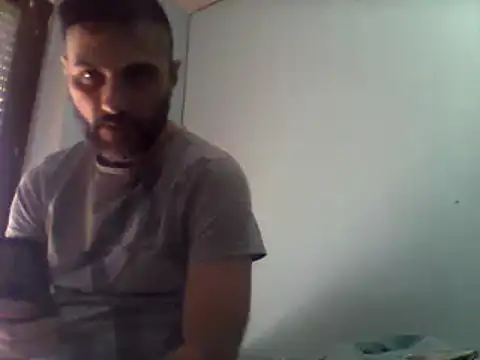 Snapshot of coppiasenzacensura chatting on 01-07-25, 10:33 coppiasenzacensura online show from 01-07-25, 10:33