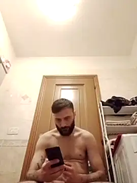 Snapshot of coppiasenzacensura chatting on 04-15-26, 06:34 coppiasenzacensura online show from 04-15-26, 06:34