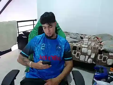 Snapshot of matias_bianco chatting on 03-01-26, 09:15 matias bianco online show from 03-01-26, 09:15