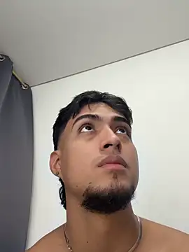 Snapshot of matias_bianco chatting on 02-19-26, 12:18 matias bianco online show from 02-19-26, 12:18