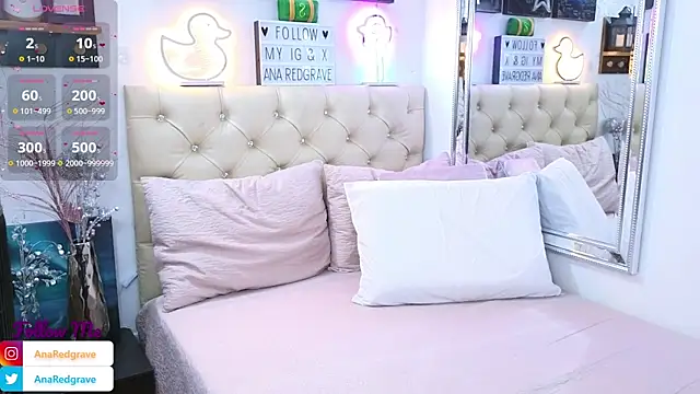 AnnaRedgrave online show from 04-03-26, 01:56