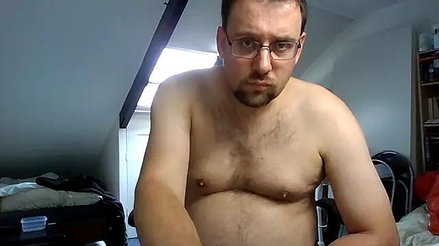 rdewaard81 online show from 10-03-25, 12:06