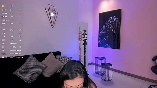 LizzHamilton   online show from 02-21-26, 05:04