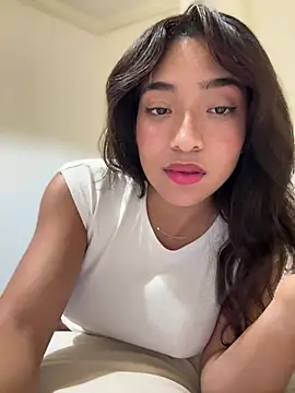 Snapshot of Bellafr chatting on 02-06-26, 08:16 Bellafr online show from 02-06-26, 08:16