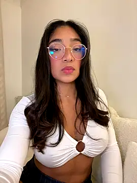 Bellafr online show from 10-17-25, 05:37