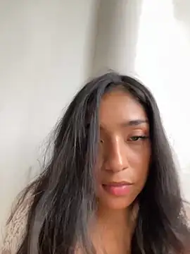 Bellafr online show from 12-24-24, 06:17