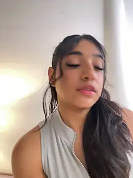 Bellafr online show from 01-04-25, 08:48