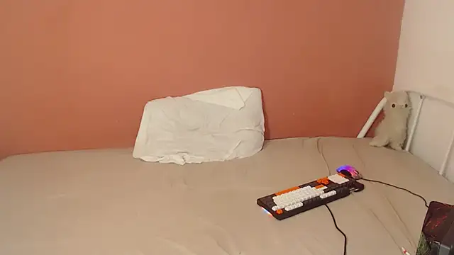 Oliver sweet  online show from 03-13-26, 12:48