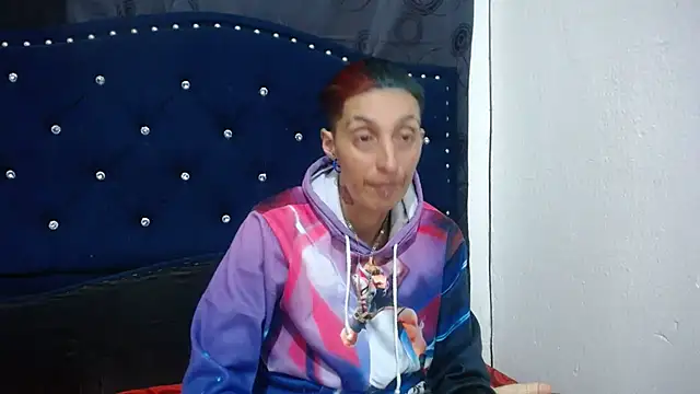 Snapshot of anyu1306 chatting on 02-12-25, 07:44 anyu1306 online show from 02-12-25, 07:44