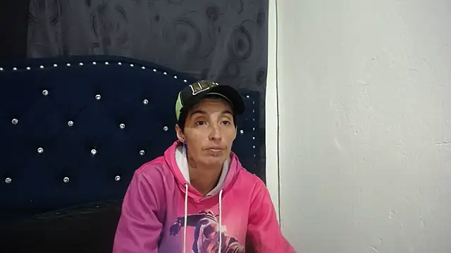 Snapshot of anyu1306 chatting on 02-05-25, 03:55 anyu1306 online show from 02-05-25, 03:55