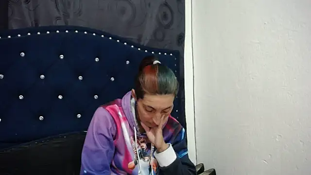 Snapshot of anyu1306 chatting on 03-04-25, 07:43 anyu1306 online show from 03-04-25, 07:43