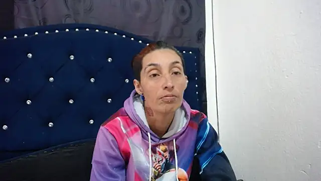 Snapshot of anyu1306 chatting on 03-03-25, 08:32 anyu1306 online show from 03-03-25, 08:32