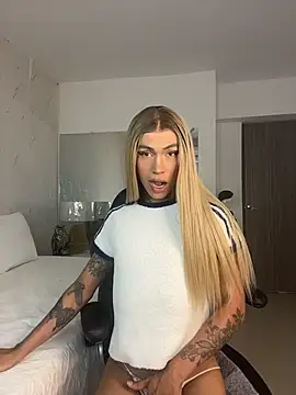 Miss sagitario online show from 11-26-25, 12:05