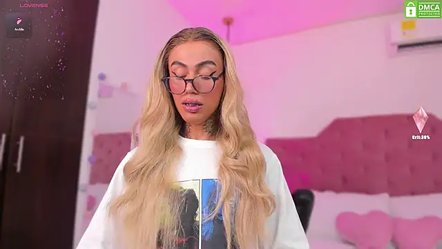 Miss sagitario online show from 03-21-25, 03:13