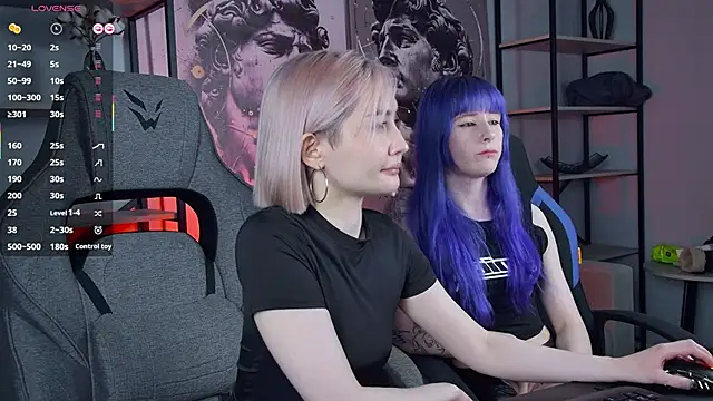 ReiYosimoto online show from 11-28-25, 04:18