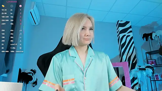 ReiYosimoto online show from 02-21-26, 08:44