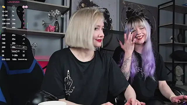 ReiYosimoto online show from 03-06-26, 04:13