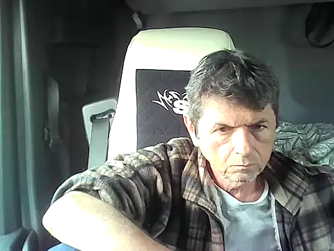 czarek888 online show from 10-26-25, 12:16