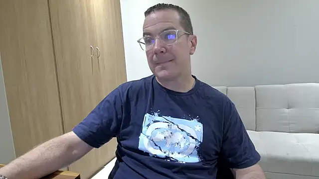 BrettJ81 online show from 03-31-26, 05:15