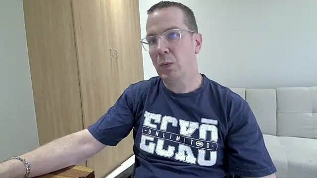 BrettJ81 online show from 03-24-26, 02:39